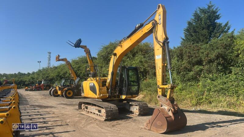 2013 JCB JS130LC steel tracked excavator (s/n 2133872) c/w boxing ring, bucket & Q/hitch