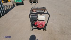 HONDA 200amp welder/generator with leads - 8