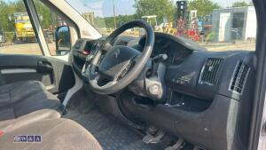2020 CITROEN RELAY 35 L2H2 ENTERPRISE BHDI S/S EURO6 6-speed manual diesel van (MW70 EXS)(MoT 30th December 2026)(V5 in office) - 20