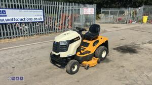 2012 MTD CUB CADET CC1018KHN ride on mower c/w hydrostatic drive, Kawasaki twin cylinder engine