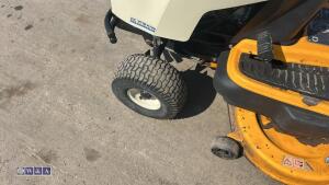 2012 MTD CUB CADET CC1018KHN ride on mower c/w hydrostatic drive, Kawasaki twin cylinder engine - 11