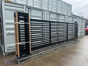 XPF20H 18ft 240v, 550w electric sliding gate c/w controls (Horizontal bars) (unused) - 18