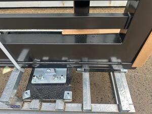 XPF20H 18ft 240v, 550w electric sliding gate c/w controls (Horizontal bars) (unused) - 15