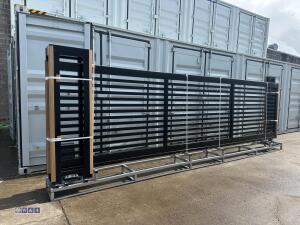 XPF20H 18ft 240v, 550w electric sliding gate c/w controls (Horizontal bars) (unused)