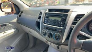 2006 TOYOTA HILUX D4-D HL3 5-speed manual diesel double cab pickup (ST56 EGE) - 34