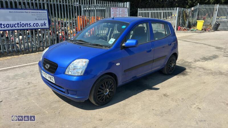 2007 KIA PICANTO GS 5-door 5-speed manual 1.0l petrol hatchback car (YY57 HWZ (MoT 23rd November 2026)(V5 MoT, some history & manuals in office)