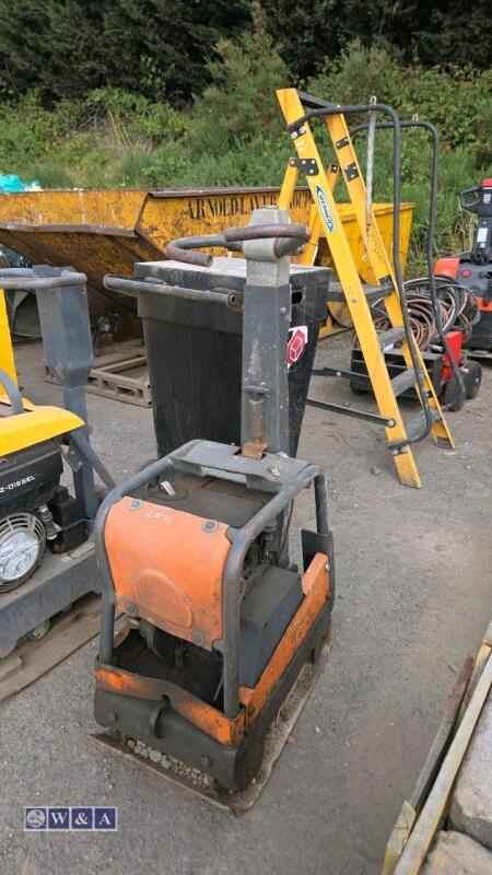 BELLE f/r diesel compaction plate