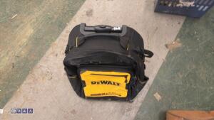 DEWALT tool backpack c/w wheels - 2