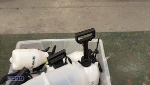 Box of handheld sprayers - 3