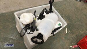 Box of handheld sprayers - 4