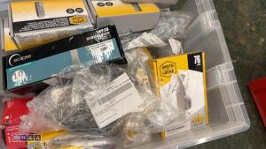 Box of ironmongery hinges, handles, locks - 5
