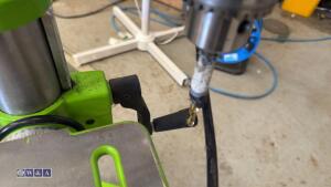 ZIPPER Z1 240v pillar drill - 7