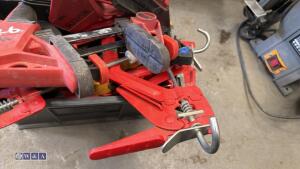 Quantity of clamps - 4