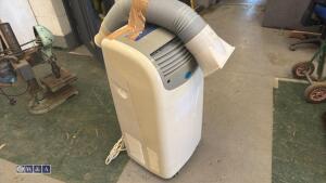 MOBILE 240v air conditioning unit - 2
