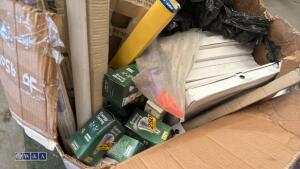 Box of light bulbs - 2