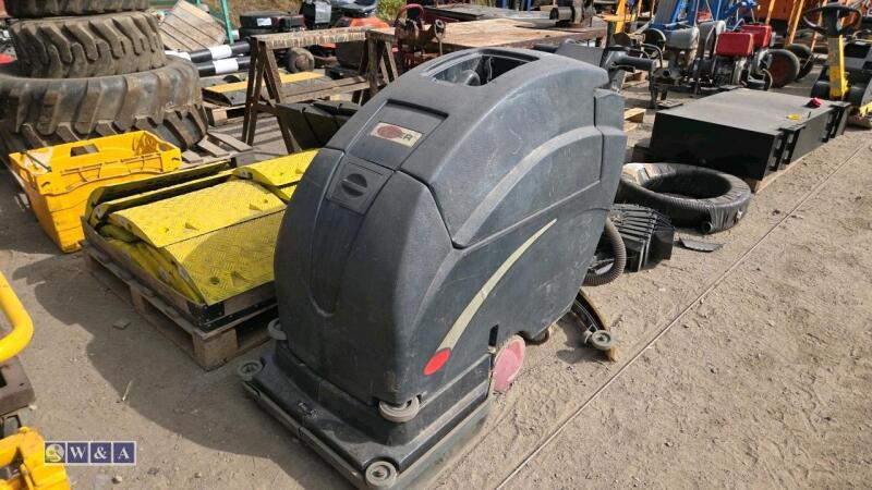 VIPER battery floor cleaner