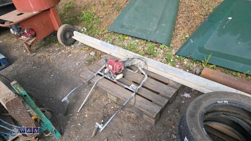 HONDA beam screed unit c/w 3m beam