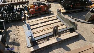 MERLO bolt on brackets - 3