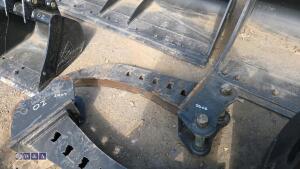 Cable bucket to suit 3t excavator (approx 3'' wide x 700mm deep) (40mm pins)