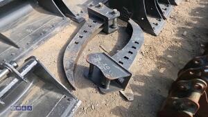 Cable bucket to suit Martin quick hitch (approx 5'' wide x 700mm deep) (30mm weld in pins)