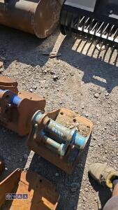 1ft digging bucket (30mm pins) - 3