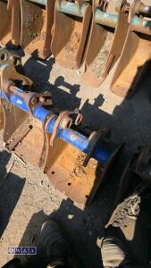 1ft digging bucket (30mm pins)