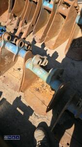 1ft digging bucket (30mm pins)