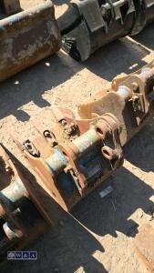 1ft digging bucket (30mm pins) - 3