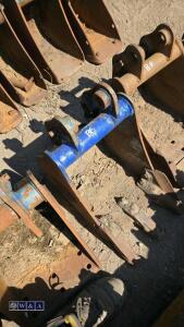 1ft digging bucket (30mm pins)