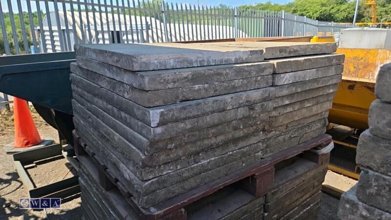 Pallet of concrete flags (3 x 2)(approximately 20)