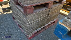 Pallet of concrete flags (3 x 2)(approximately 20)