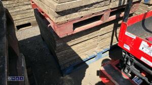 Pallet of concrete flags (3 x 2)(approximately 20) - 3