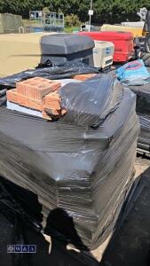 Pallet of bricks & blocks - 2