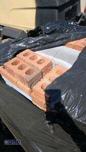Pallet of bricks & blocks - 3