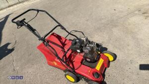 WOLF GARTEN petrol scarifier c/w collection box - 2