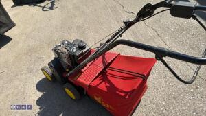 WOLF GARTEN petrol scarifier c/w collection box - 5