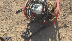 HONDA petrol pressure washer c/w hose & lance - 5