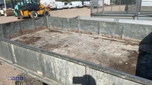 GRAHAM EDWARDS 3.5t twin axle 10 x 6 tipping trailer with 12v pump - 5