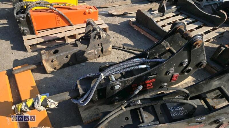 BK hydraulic machine breaker c/w lines (45mm pins)