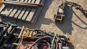 TOMAR hydraulic machine breaker c/w lines (30mm pins) - 3