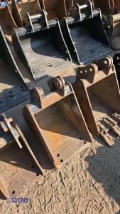 12'' digging bucket (25mm pins) - 3