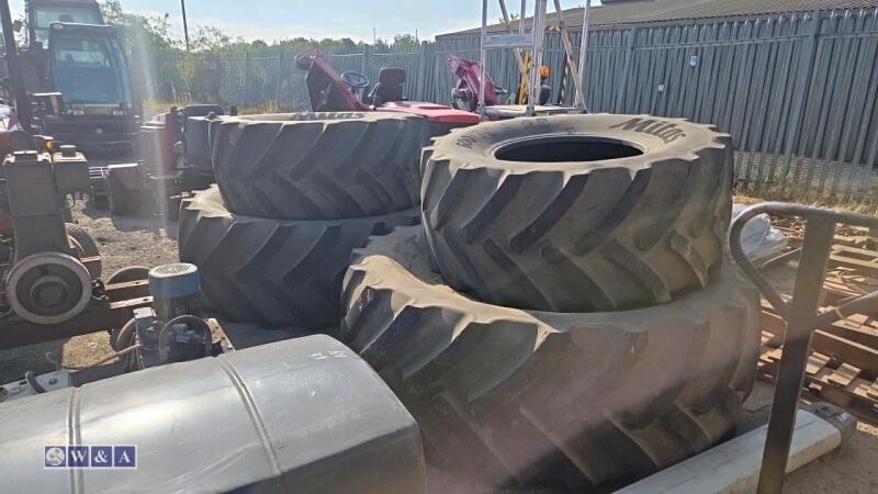 4 x tractor tyres (2 x 600/70R28 & 2 x 650 x 85 R38)