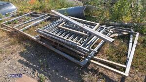 Stable frame fronts & grills