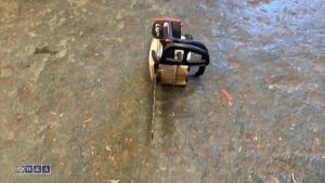 STIHL MS150TC petrol chainsaw - 2
