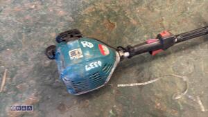 MAKITA petrol long reach hedge trimmer - 6