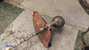 STIHL FS74 petrol strimmer - 4