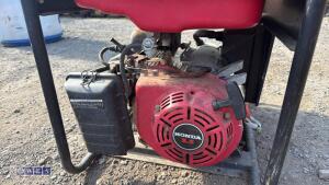 HONDA petrol dual volt generator - 5