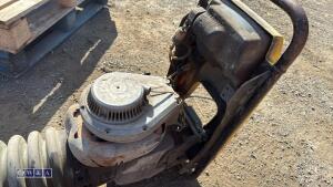 WACKER NEUSON petrol trench rammer - 4