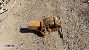 Engineers vice - 4