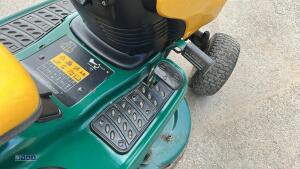 MTD YARDMAN AN5175 petrol ride on mower c/w collector - 13